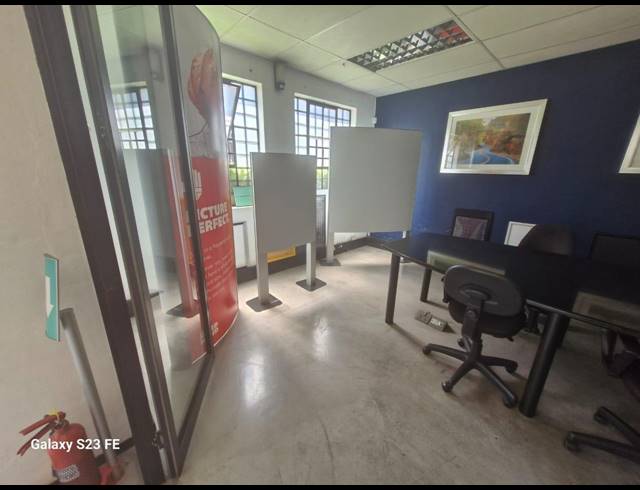 1,383M² WAREHOUSE FOR SALE IN JEPPESTOWN